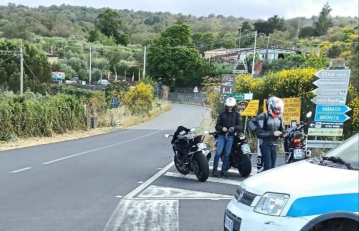 Sicurezza sull'Etna, raffica di multe sulla strada Mareneve: oltre 100