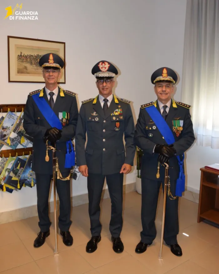 Cambio al vertice della Guardia di Finanza di Enna: il colonnello Caruso subentra al colonnello Marabotto