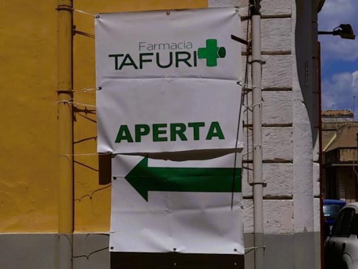 Pachino,  la storica farmacia abbandona la piazza dopo 124 anni 