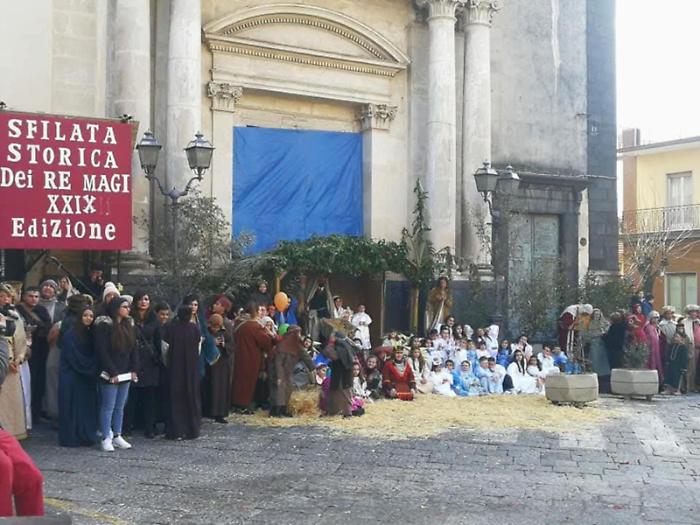 Marted&igrave; torna ad Aci Platani la Sfilata storica dei Re Magi
